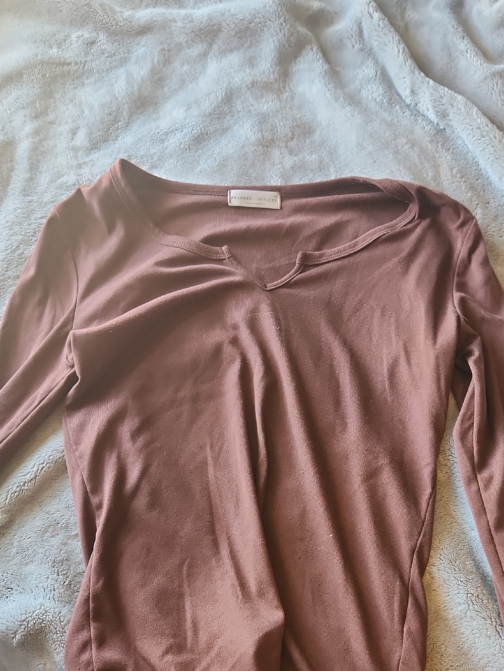 Women's Long Sleeve V-Neck Top — Mauve Brown